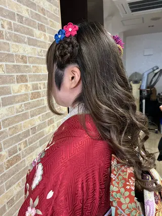 ヘアアレンジ 鍋田 彩歌のマツエク・マツパデザイン