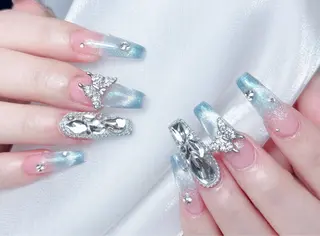 ネイル M🌷nail 長さだし専門店のネイルデザイン