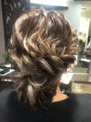 ミディアム ヘアアレンジ pep natsumiのヘアスタイル
