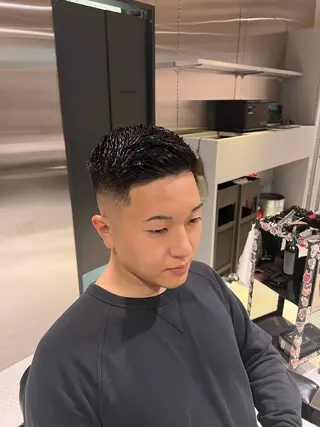 ショート メンズ 横浜BARBER 宇田海斗のヘアスタイル