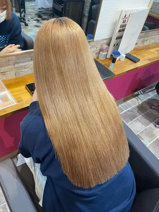 ロング カラー YUI/ ブリーチカラー🌷のヘアスタイル