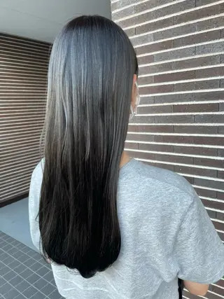 カラー 益 佑夏のヘアスタイル