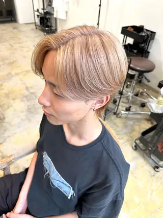 カラー メンズ バレイヤージュ特化 三宅陸斗のヘアスタイル
