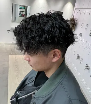 ミディアム パーマ メンズ 天神大名メンズパーマ メンズショートのヘアスタイル