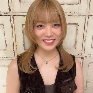 セミロング RorriM natsuのヘアスタイル
