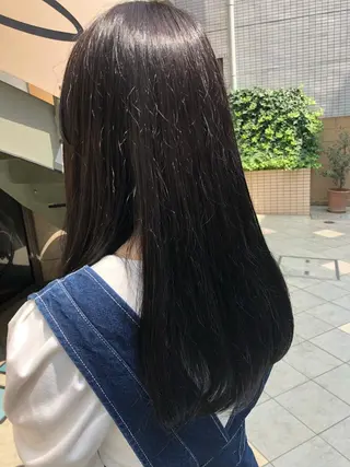 ロング 阿部 美咲のヘアスタイル