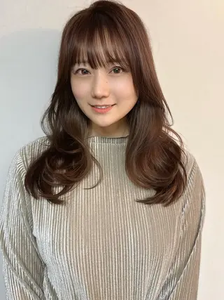 ロング カラー 髪質改善✨艶髪✨ レイヤーカット 田畑のヘアスタイル