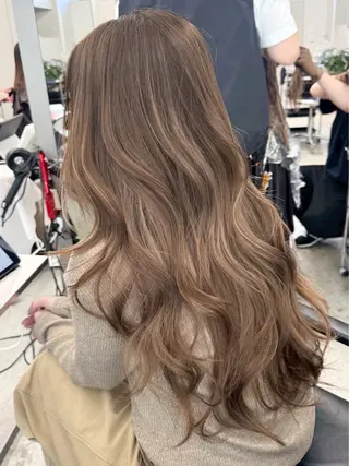 ロング カラー ヘアアレンジ 🫧透明感カラー/ 艶カラー🫧namiのヘアスタイル