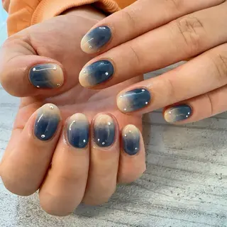 ネイル Elegancia. Hiromiのネイルデザイン