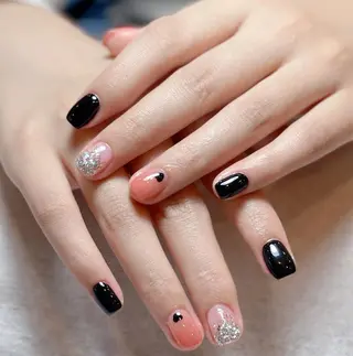 ネイル Queens PUPUのネイルデザイン