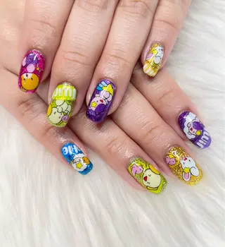 ネイル glow_ nailのネイルデザイン