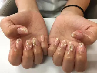ネイル esNail&eye イーズネイル＆アイのネイルデザイン