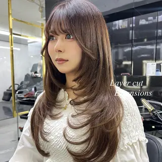 ロング カラー シールエクステ特化 ハイトーン、NANAのヘアスタイル