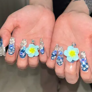 ネイル MODA MANAMIᵕ̈のネイルデザイン