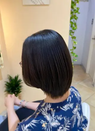 ミディアム 吉澤 杏美のヘアスタイル