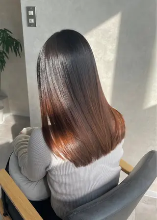 ロング maria soa/艶髪ヘアのヘアスタイル