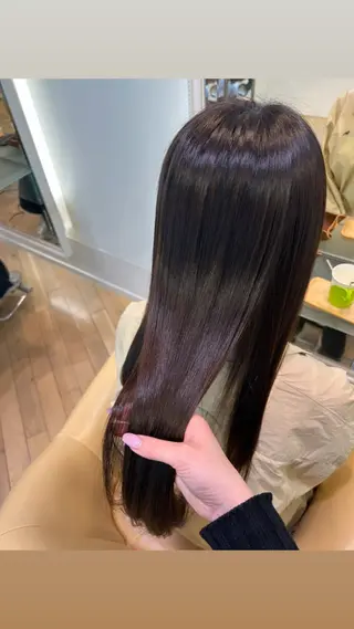 ロング パーマ 透明感🌿縮毛矯正 🫧真生のヘアスタイル