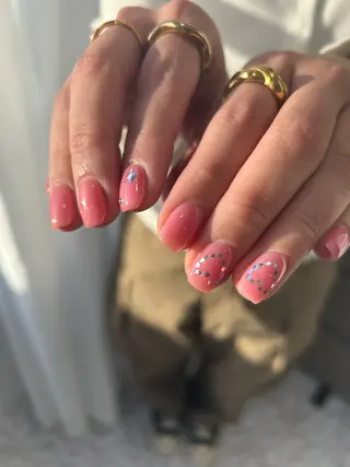 ネイル 小松 千冬snazzyのネイルデザイン