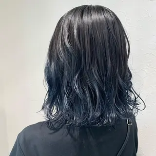 セミロング カラー shiho .のヘアスタイル
