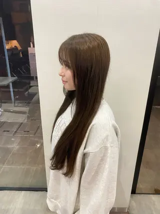 ロング カラー 野林 夏帆のヘアスタイル