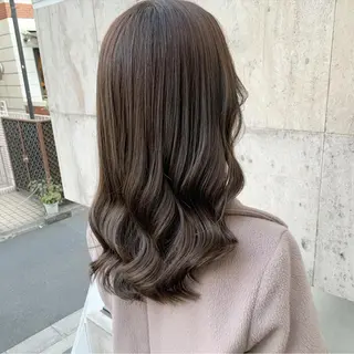 セミロング カラー ヘアアレンジ ✨艶髪✨透明感✨ 山内大樹のヘアスタイル