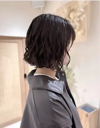 ショート パーマ トレンドレイヤー🤍 顔周り/wakaのヘアスタイル
