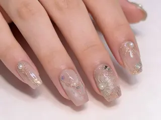 ネイル EmilyG アイリスのネイルデザイン