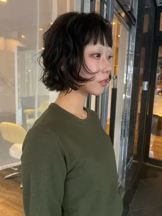 ミディアム lot Kanau ハイトーン／デザインのヘアスタイル