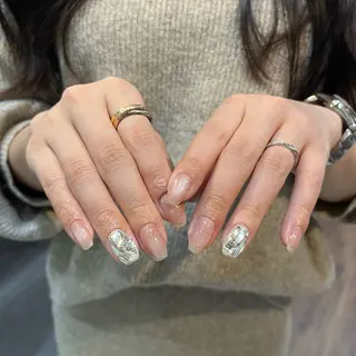 ネイル 藤本 七瀬のネイルデザイン