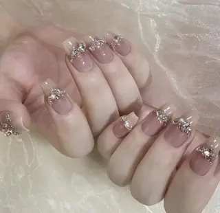 キッズ エリ🫧 nail池袋東口のネイルデザイン