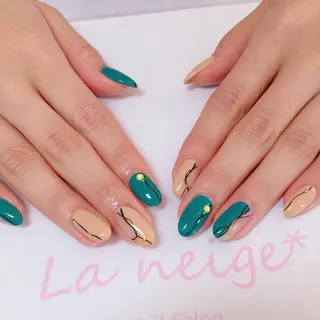 ネイル La neige* yuki 🐩🌙のネイルデザイン