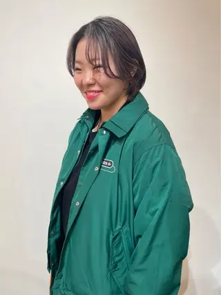 ショート イズミ ナナコのヘアスタイル