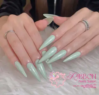 ネイル Luna ri..のネイルデザイン