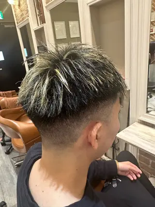カラー メンズ 石井秀二郎メンズ パーマ京都河原町のヘアスタイル