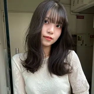 セミロング SIKI所属・SIKI ゆうのヘアスタイル