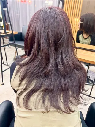 ロング 長谷川 日南のヘアスタイル