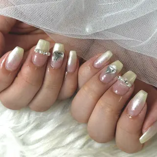 ネイル MADIA RUNAのネイルデザイン