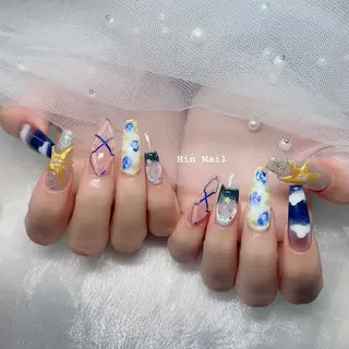 ネイル Hin Nailsのネイルデザイン