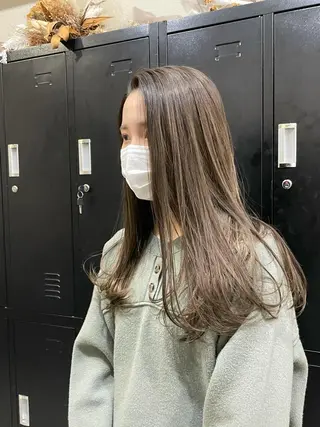 ミディアム カラー パーマ ヘアアレンジ メンズ キッズ ネイル マツエク・マツパ アイブロウ 切りっぱなしヘアボブ ミディアムヘアRYOのヘアスタイル