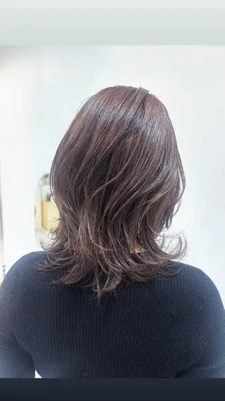 ミディアム Emuest心斎橋 SAKIのヘアスタイル