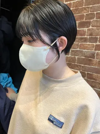 ショート カラー パーマ ヘアアレンジ メンズ キッズ ネイル マツエク・マツパ アイブロウ 久木原 ゆりのヘアスタイル