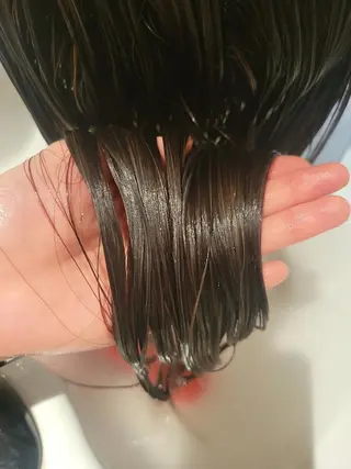 ロング 森岡 紗羽のヘアスタイル