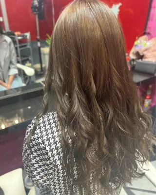 ロング カラー 藤川 瑛梨奈のマツエク・マツパデザイン