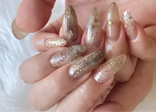 ネイル Ray. ／綺麗目ニュアンスのネイルデザイン