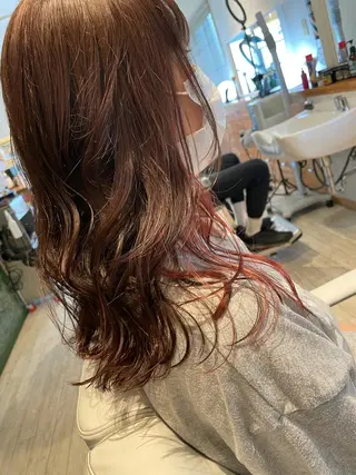 セミロング 通い続けられるサロン ママ美容師　明日香のヘアスタイル