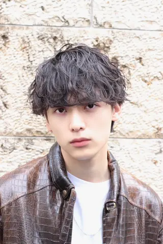パーマ ヘアアレンジ メンズ Ryo横浜韓国ヘア/ 曲がる縮毛矯正特化のヘアスタイル