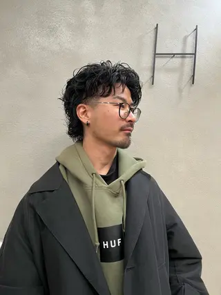ショート パーマ メンズ 佐藤 永夏のヘアスタイル