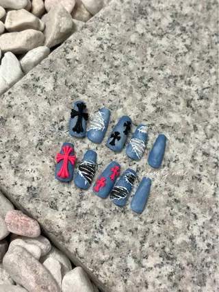 ネイル INFINITY所属・INFINITY Sachiのネイルデザイン