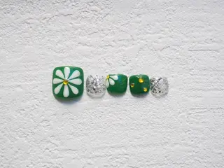 ネイル トップネイリスト Ribbon立川店のネイルデザイン