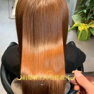ロング ディレクター鮫島 俊介のヘアスタイル